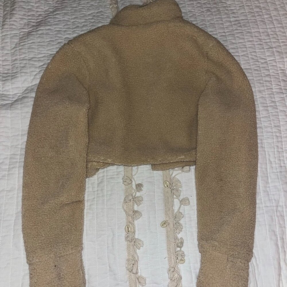 Cropped Tan Teddy Jacket - Picture 3 of 4